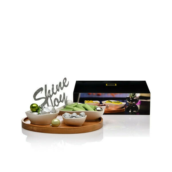 Nuts and dried fruit plate holiday season gift with 350g chocolate