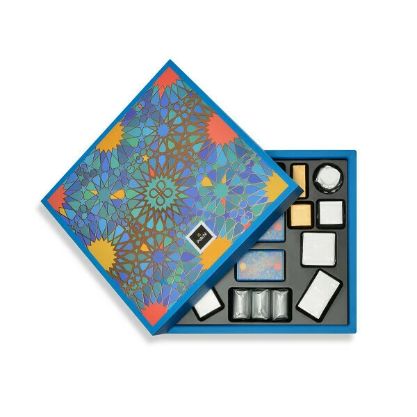 Box of 25 Pieces Colorful Arabesque Ramadan Gift