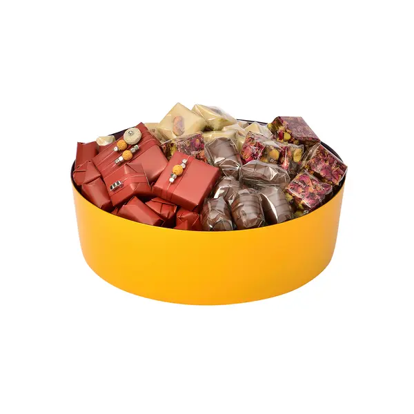1050g Round Mustard Glass Tray, Ramadan Arrangement
