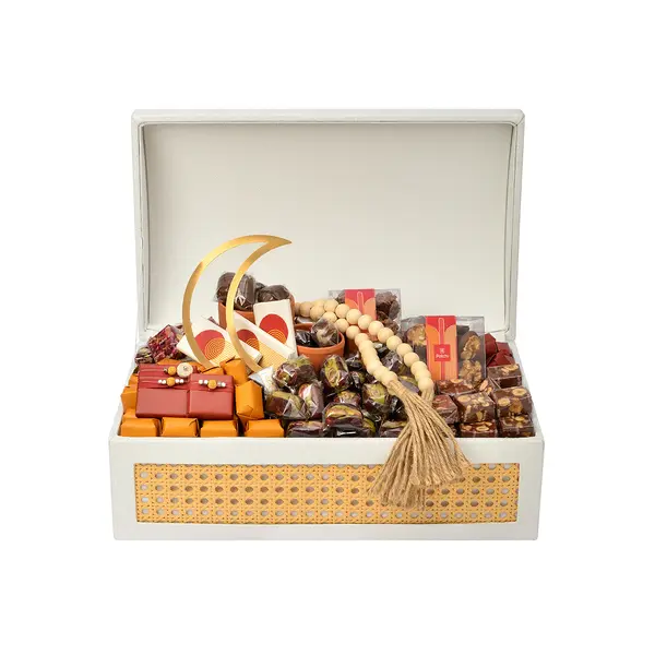 2250g Rectangular Wood Woven Box, Ramadan Arrangement