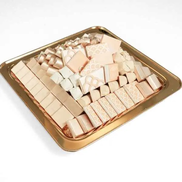 1960g Gold Tray, Adha Chocolate Arrangement