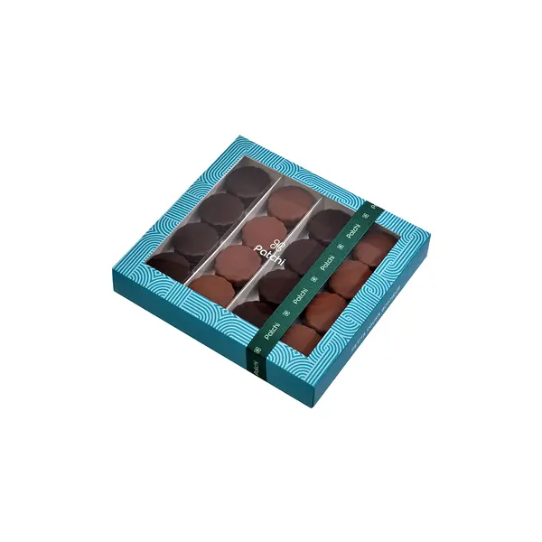 Box of 32 Pieces, Petits Fours Bonheur