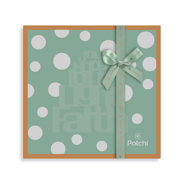 Box Of 39 Pieces Word Tree Design Winter Chocolate Gift