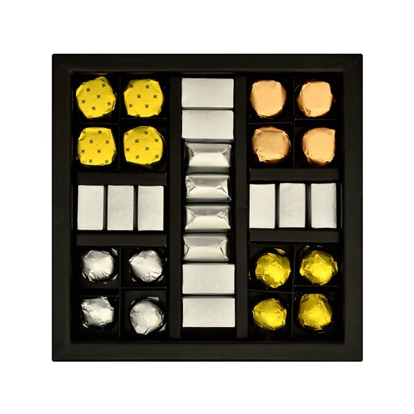 Box Of 30 Pieces Le Coffret Raffiné, Women's Day Gift
