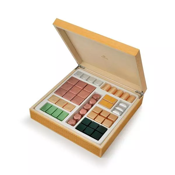 Wooden Box of 96 Pieces, L'iconique 