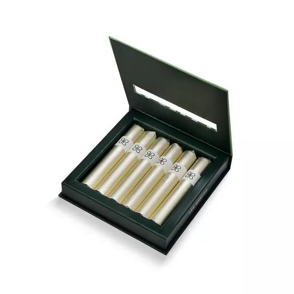 Box of 6 Pieces Chocolate Cigars, Les Barons