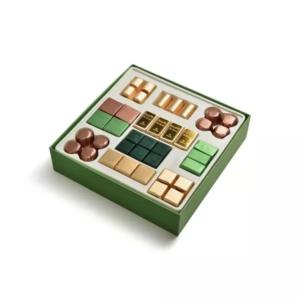 Box of 78 Pieces, Les Signatures