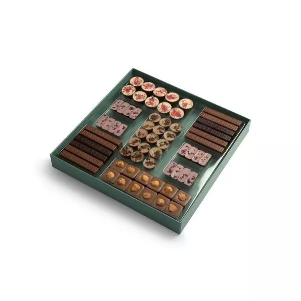 Box of 65 Pieces, Les Envies