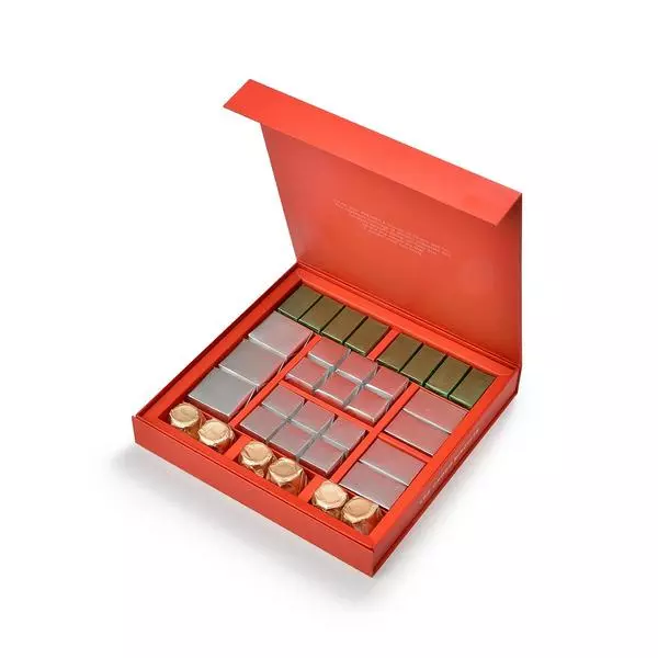 Box of 33 Pieces, Les Choco.Biscuits