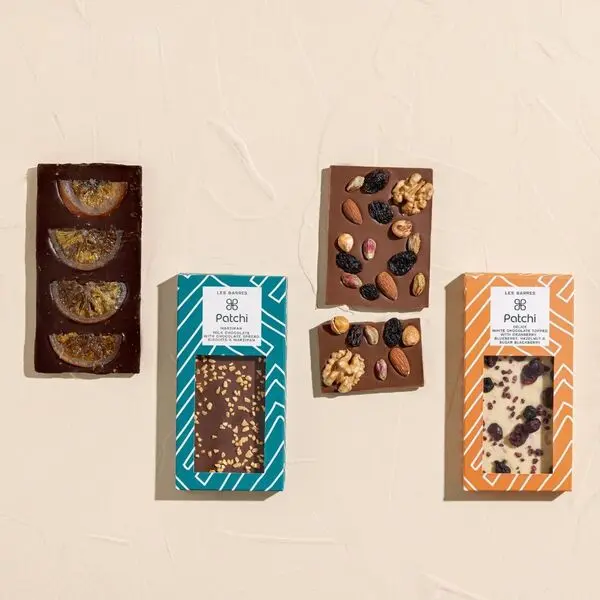 Dark Chocolate Bar With Crisped Almonds & Orange Slices, Orange, 130g