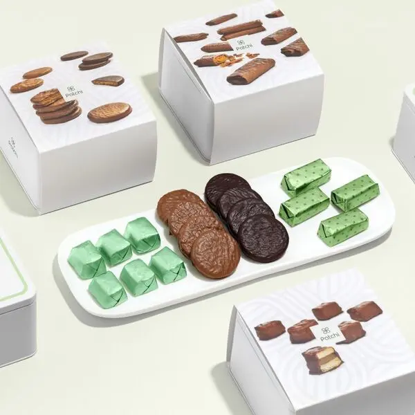 Tin Box of 24 Pieces, Les Cookies