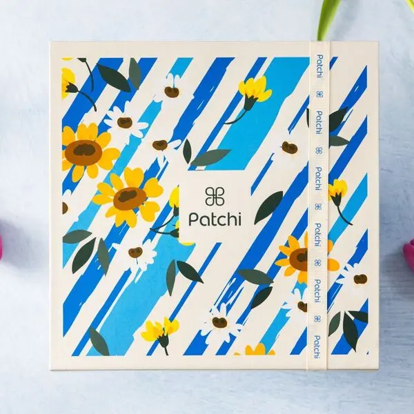 Floral Box of 17 Pieces of Chocolates, Spring Collection