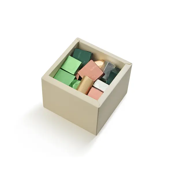 500g Deluxe Assorted Chocolate Box.