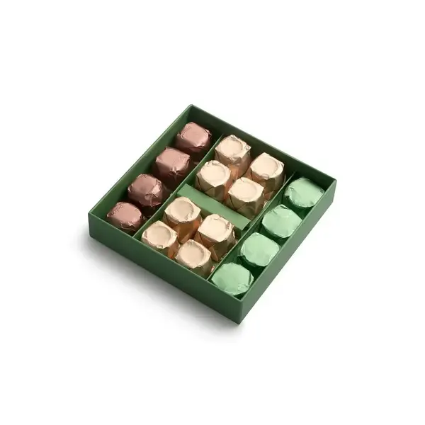 Set of 4 Colorful Glass Cups with 135g of Chocolate, Liv Collection 