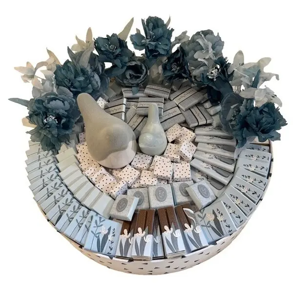 5.5lb Round Chocolate Tray For Baby boy