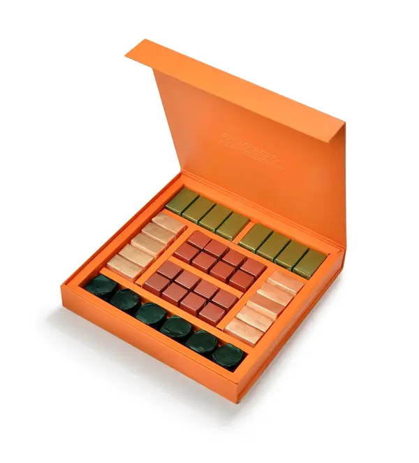 Box of 34 Pieces, Les Choco.Caramels