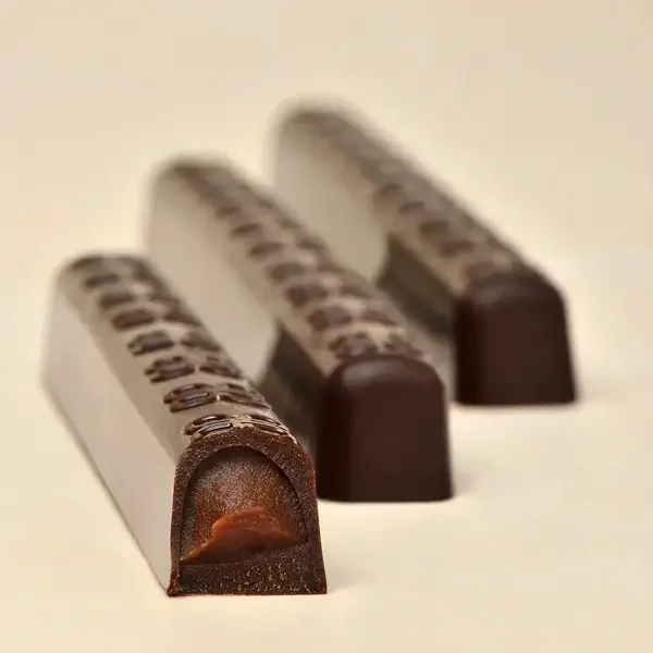 Box of 65 Pieces, Les Envies