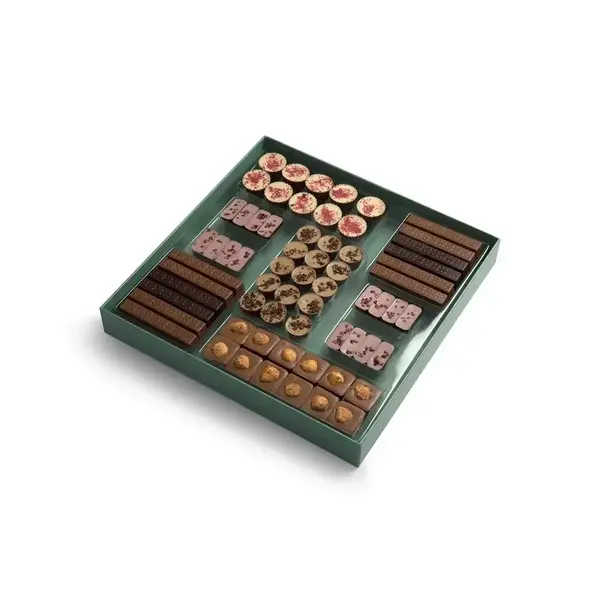 Box of 65 Pieces, Les Envies