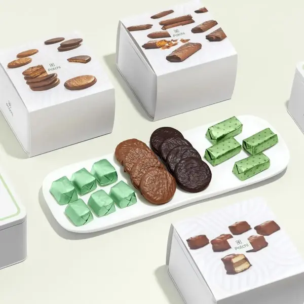 Tin Box of 24 Pieces, Les Cookies